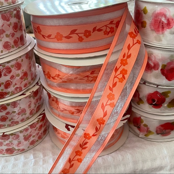 FLORAL RIBBON. Gorgeous Lion Ribbon 13 Rolls 1.5” x 25’ - Picture 3 of 7